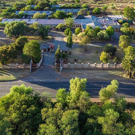 Kuruman Lodge Exteriör bild